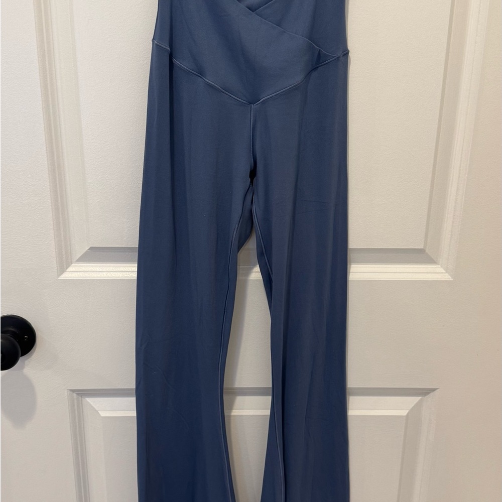 Aerie off-line real me, crossover flare leggings